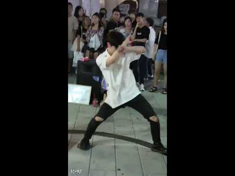 찍캠 Fancam 180707 위더스 홍대 2차 버스킹 EXO 엑소 전야 Cover 화니 