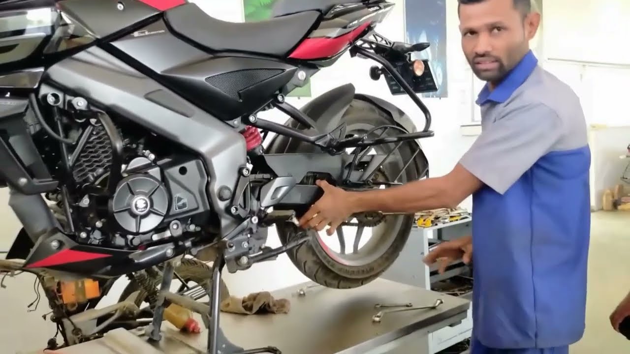 Bajaj pulser ns 160 second servicing / Ns 160 servicing cost😭 / Bajaj Pulsar NS 160 New Model