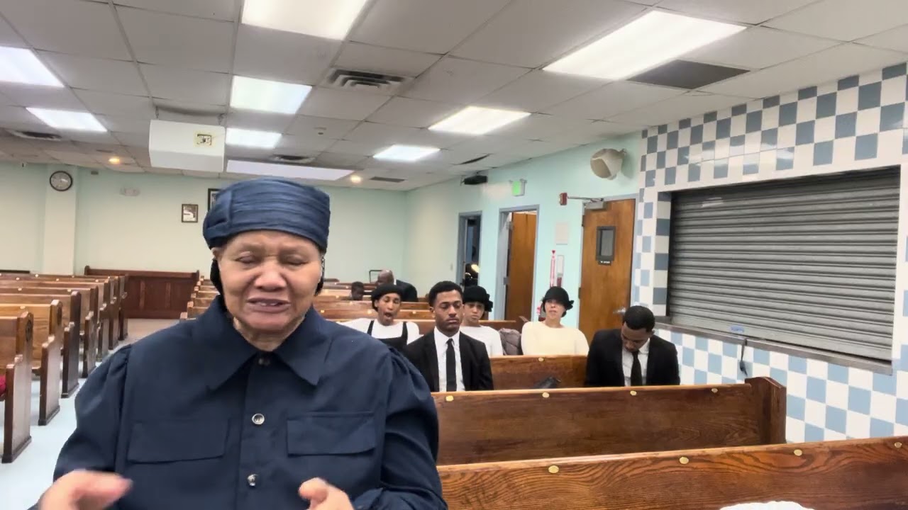 THE HOLY TEMPLE CHURCH, Sun. Morn. Something in my heart like a stream running down.