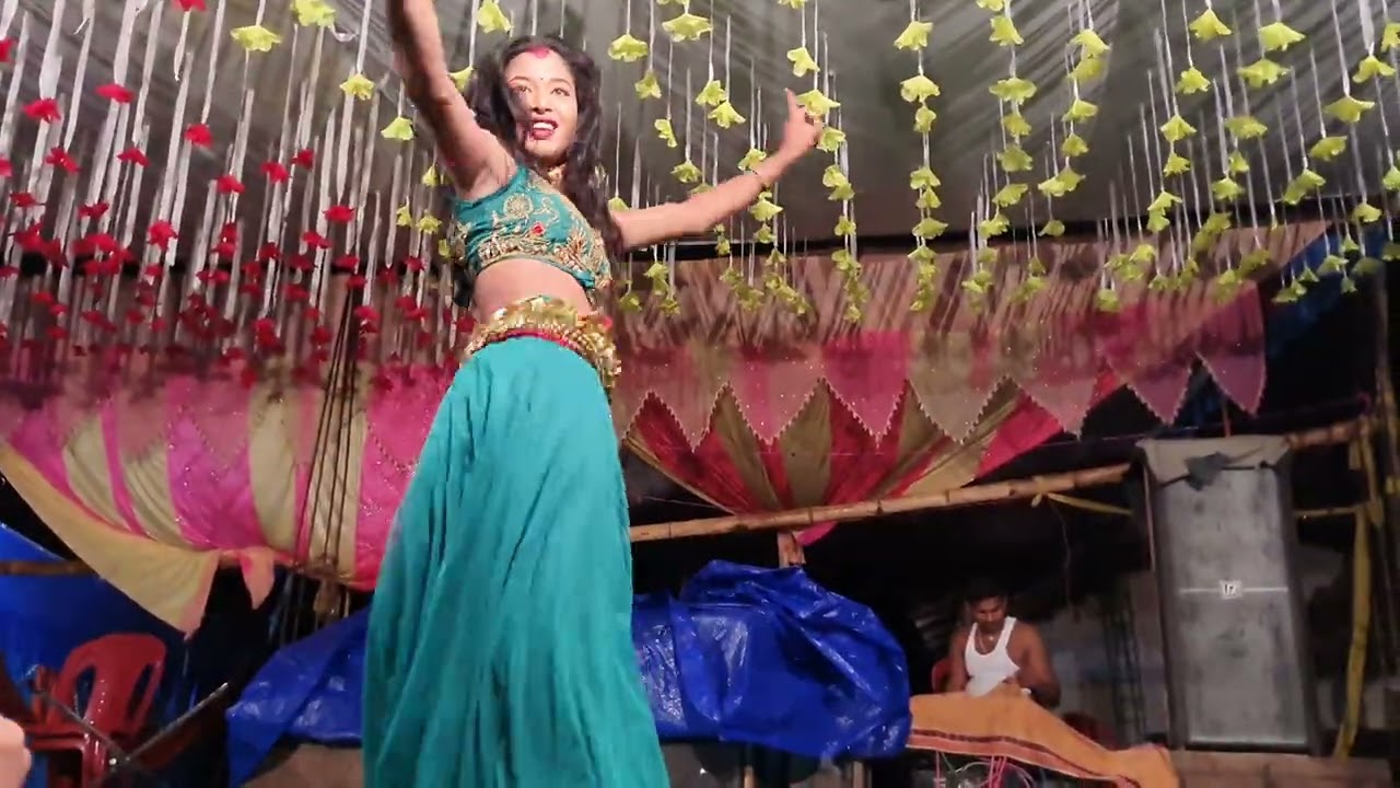 2024 का सबसे Hot Dance I अपना राजा जी के पाजा में सुतायेंगे l Manoj Kr Yadav Nach Program Chauradano