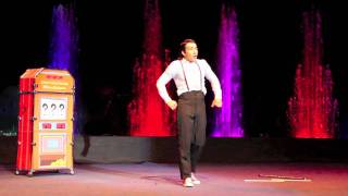 Mr.Simon - Comedy Devilsticks Juggling