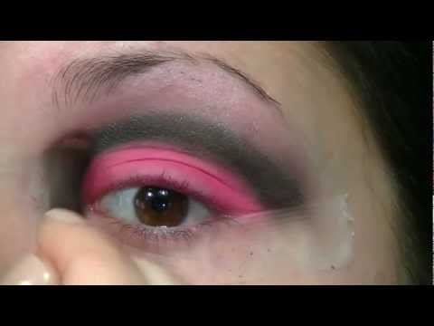 sexy glitter valentines day eye shadow tutorial (pink and black cut crease)
