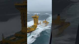 ULCC Cargo Ship vs Monster Waves - Who Wins? #maritime #extreme #waves