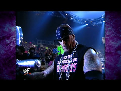 The Undertaker vs Triple H No Holds Barred Match 5/17/01 (1/2)