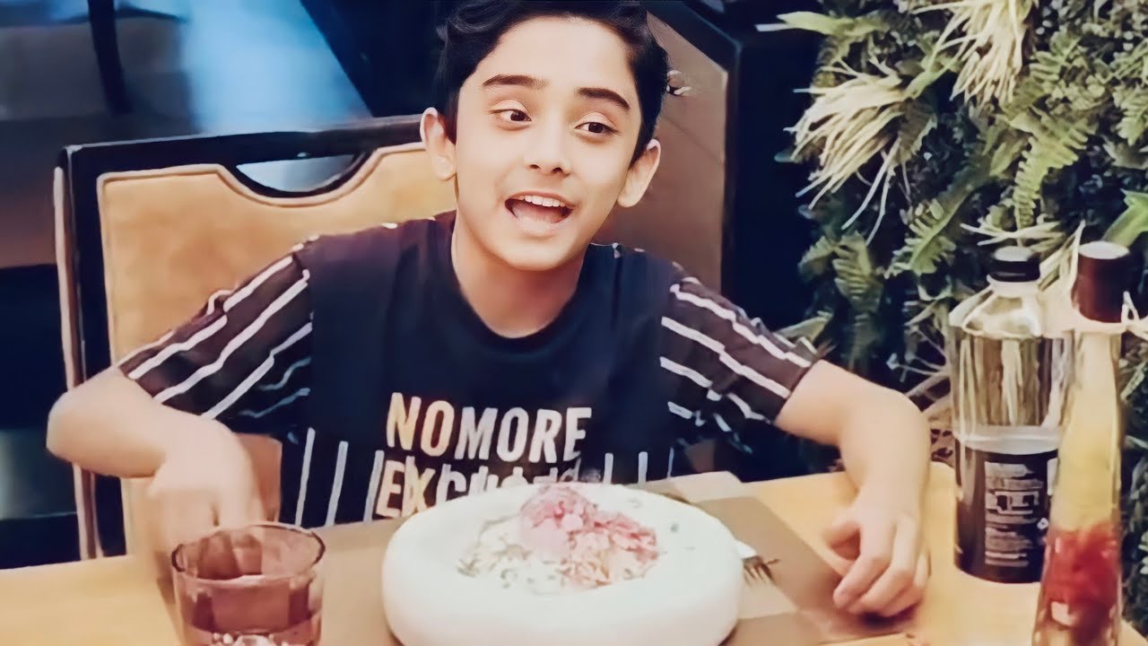 Delicious and Heavenly Sweet Mukbang | Frozen Rose Ghewar | ASMR 