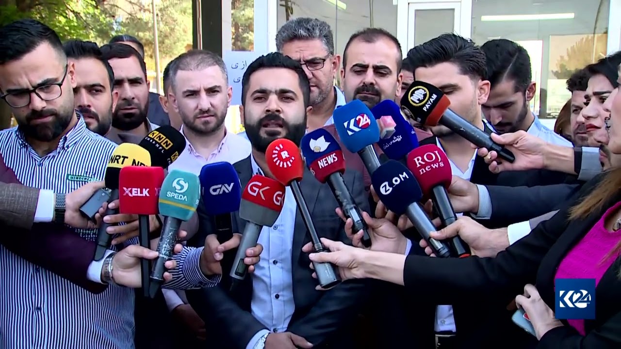 بەشێک لە پێشکەشکارانی ماستەر و دکتۆرا داواکارییەک ئاراستەی خوێندنی باڵا دەکەن