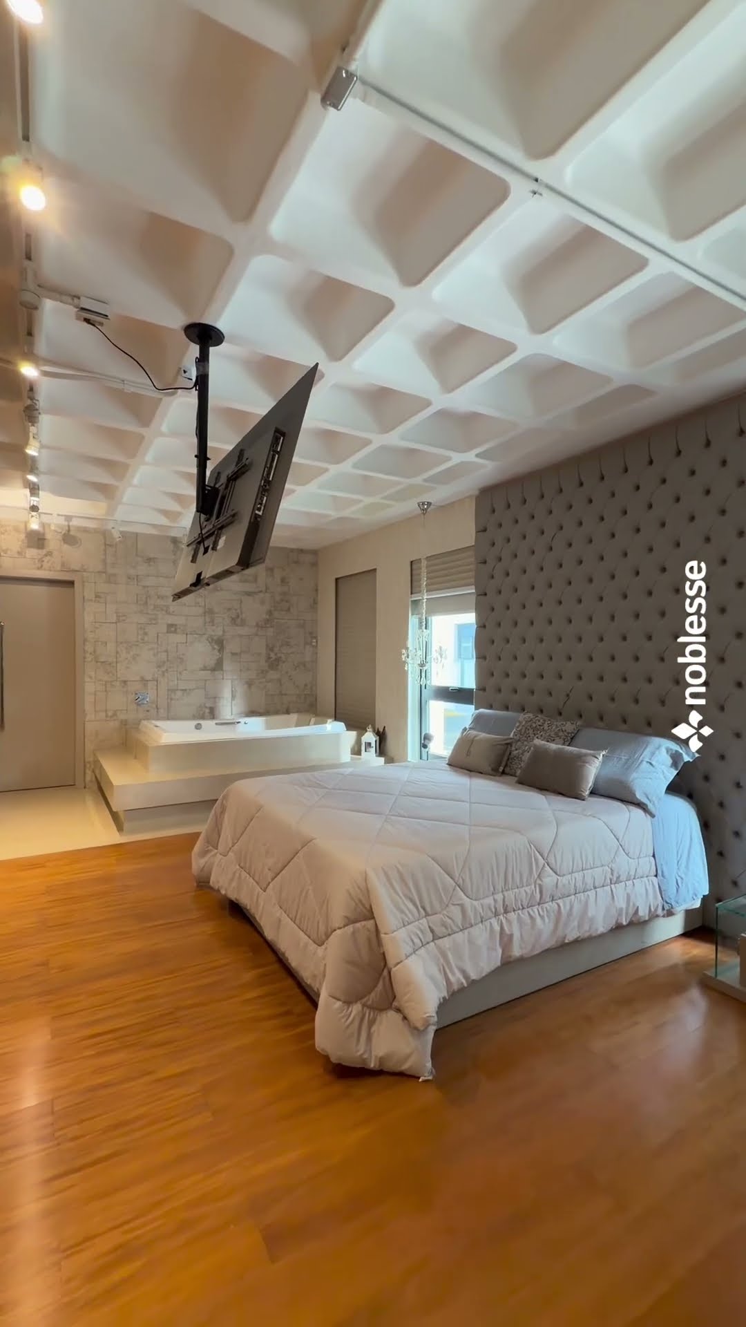 Vídeo do imóvel - Apartamento com 130m², 2 dormitórios, 2 suítes, 3 vagas no bairro Petrópolis em Porto Alegre para Comprar