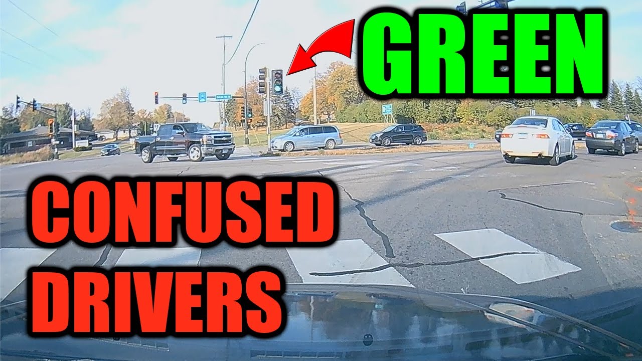 Construction Causes Confusion At This Intersection - YouTube