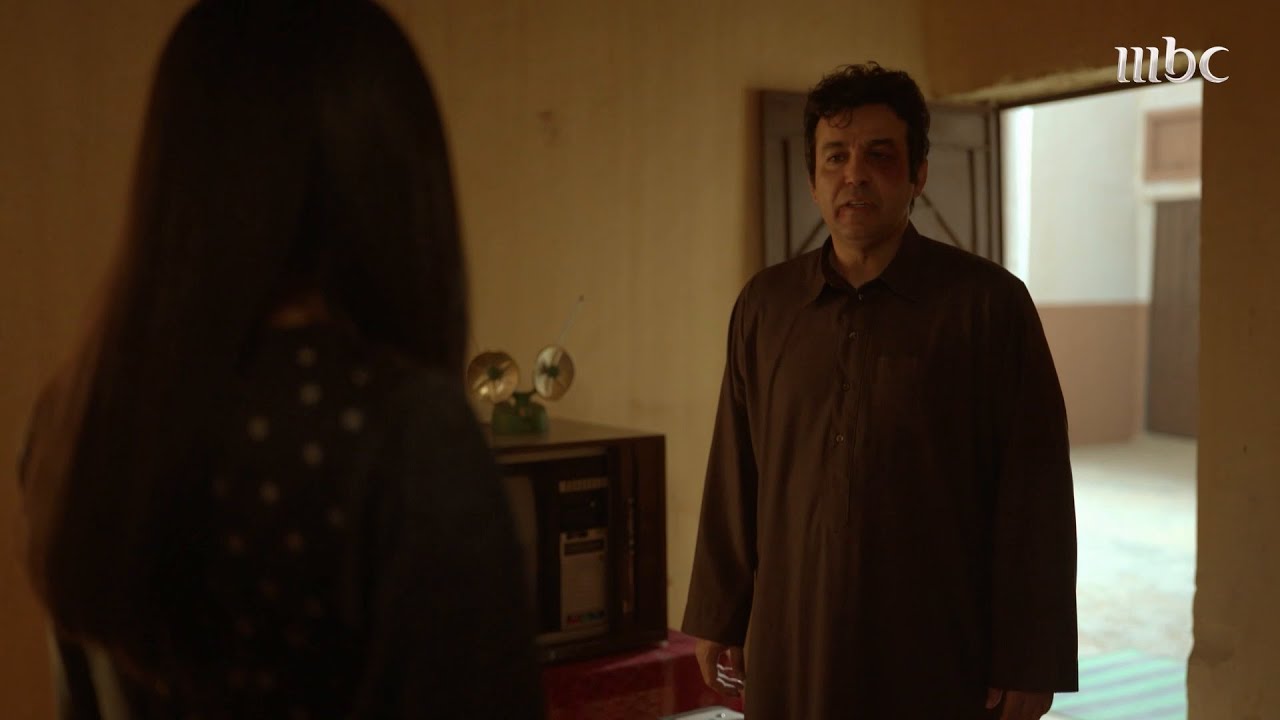 شارع الأعشى | الحلقة 24 | راشد يهين عواطف ويطلقها