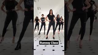 Runway Walk Modeling Class #runway #model #modelingclass #runwaywalk #modelingschool Resimi