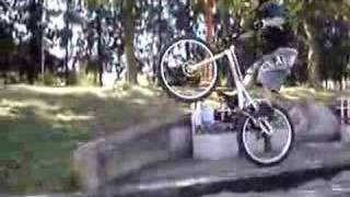 SIDE HOP BWH