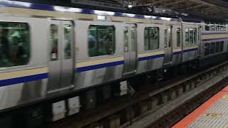 E235系1000番台横クラF-17編成横浜駅発車