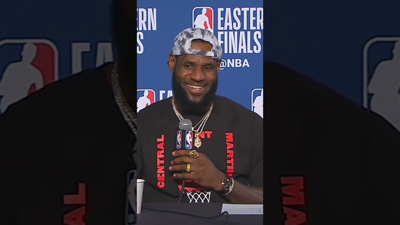 Lebron and a reporter share a wholesome moment ❤️ 