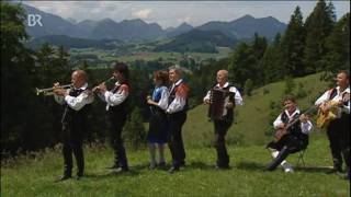 Oberkrainer Sextett - Liebe Heimat Domovina chords