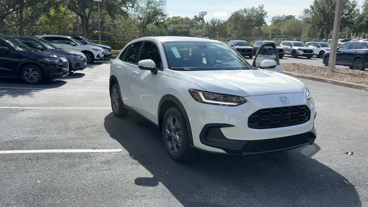 2026 Honda HR-V LX Winter Garden, Clermont, Windermere, Winter Park, The Villages FL