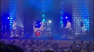 かつしかトリオ / Katsushika Trio - HALLE (ex- CASIOPEA, Akira Jimbo, Minoru Mukaiya, Tetsuo Sakurai)