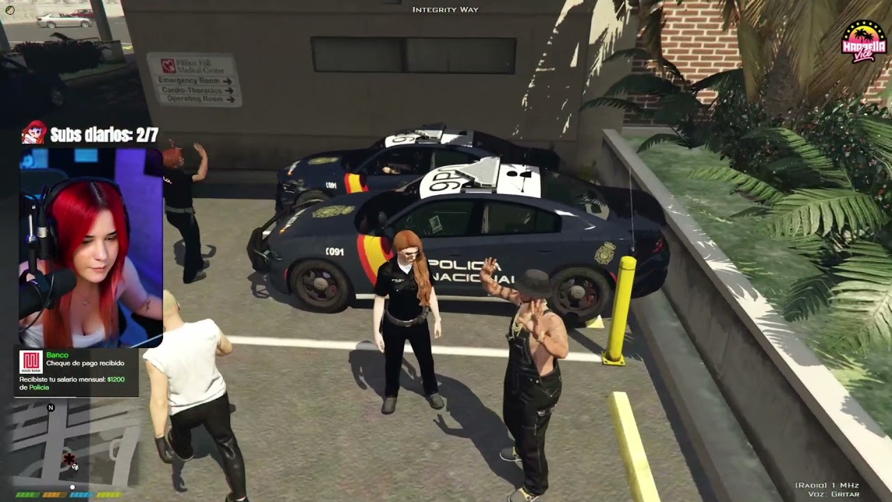 Carlo ataca con su arma láser a Ariadna en el hospital | Marbella Vice 🌴