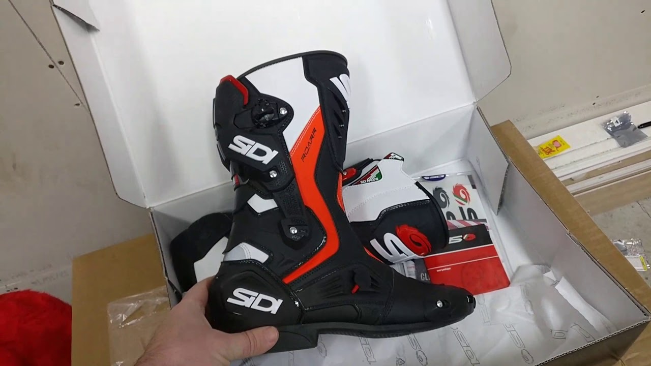 Sidi Roarr boots product opening and 