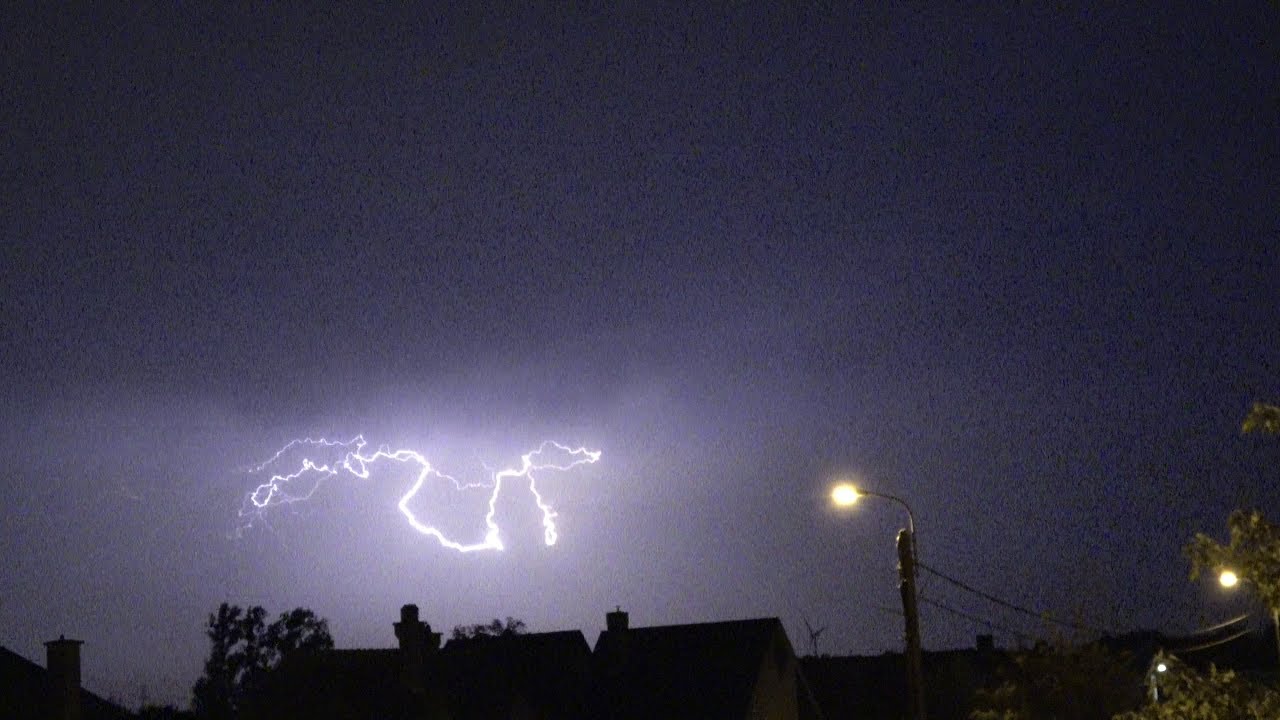 Zwaar onweer 7 - 8 augustus 2018 (thunderstorm, gewitter, rolwolk, gust ...