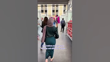 How do Las Vegas girls actually make money?