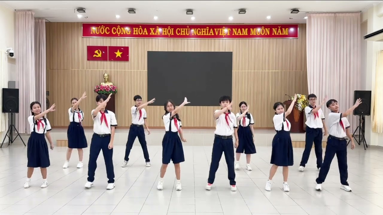 Múa dân vũ NỐI VÒNG TAY LỚN | Trường THCS Lê Văn Tám - Quận Bình Thạnh | Năm học 2024-2025