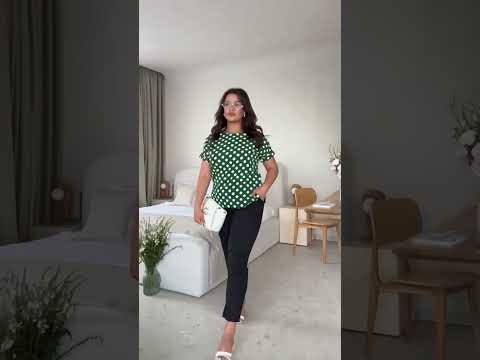 Жіночий літній костюм: блузка в горошок і штани однотон з кишенями, батал великі розміри, видео 1