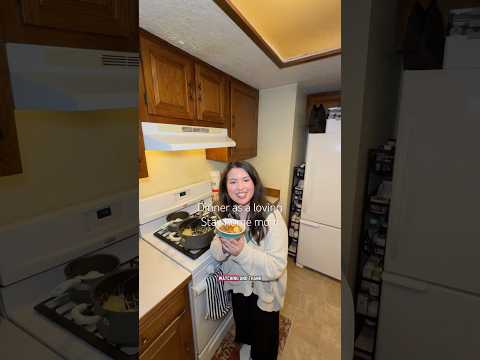 Love A Good Veggie Soup Dinner Dinnerformyfamily Momsoftiktok Ayomadelyn Cooking Momlife 