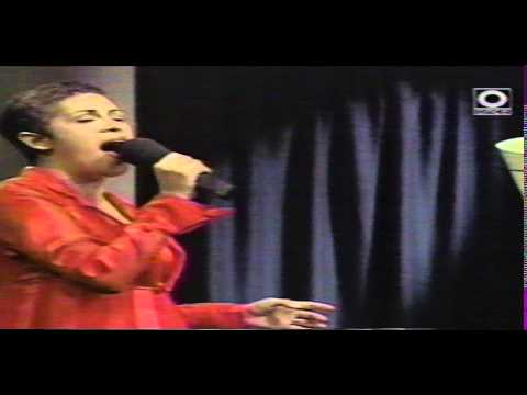 EUGENIA LEON y La Danzonera Dimas -- LA PALOMA