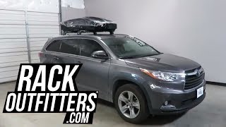Toyota Highlander with Thule Motion XT Roof Top Cargo Box in Gloss Black