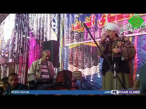 على باب محبوبى وقفت أبكى