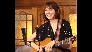 Molly Tuttle - Friend And A Friend - with Joe K. Walsh & John Mailander chords