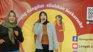 nyanyi di radio Elgangga radionya orang Bekasi..