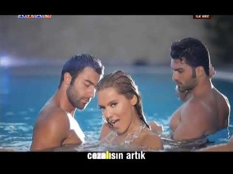 Demet Akalın - Sabıka (Kral TV Version) (Kral TV - 2011 Premiere Kaydı)