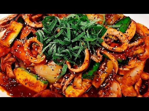 koreanfood-오징어볶음-spicy-stir-fried-squid(ojingeo-bokkeum)-2ddada