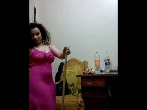 Arabic Sexy girl Sexy dance in Home || Sexy dance performance in home || Hot dance video in home