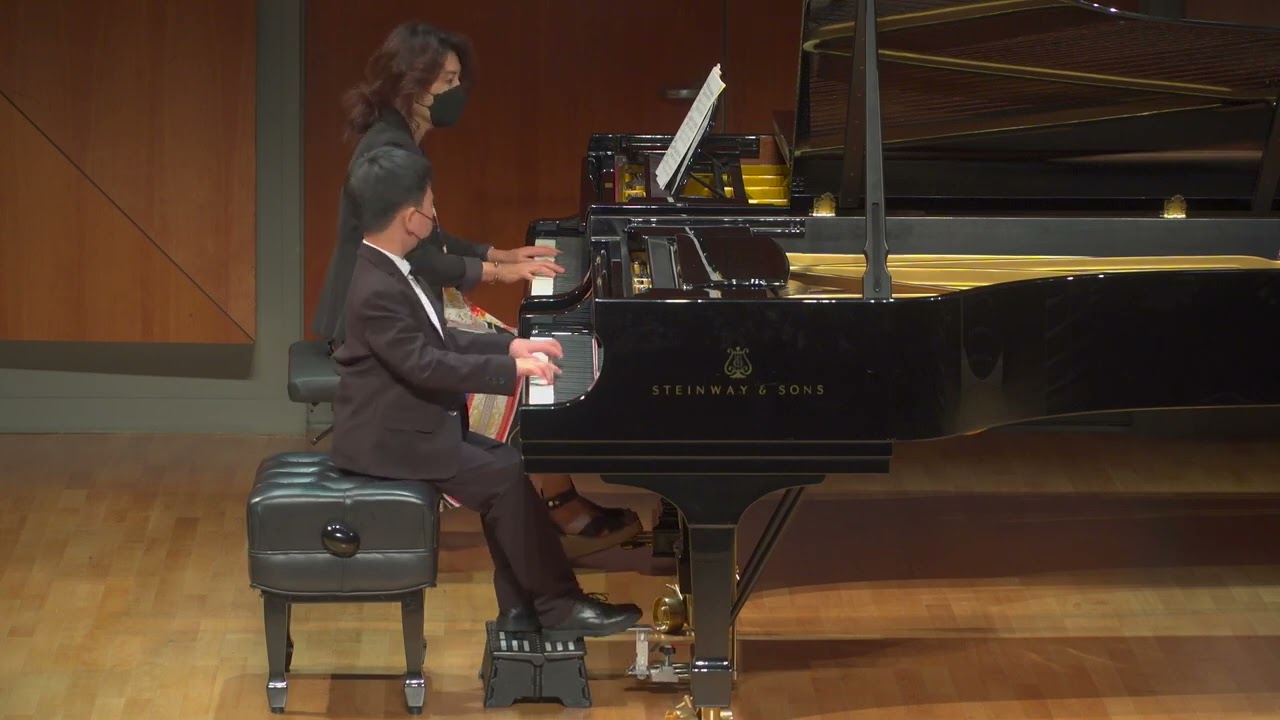 Concerto in DIll. Rondo all'Ungarese. Allegro assaiby Joseph Haydn—Alexander Wang 7 years old