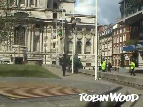 ROBIN WOOD Protest against Unilever in London