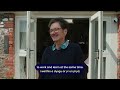Meet Sharon, one of our associate lecturers | Dewch i gwrdd â Sharon, un o'n darlithwyr cyswllt