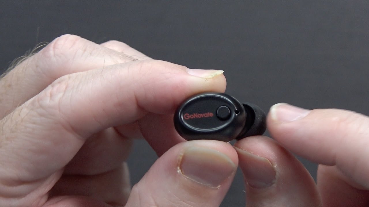 Tiny Bluetooth Earbud with 2 USB Chargers! GoNovate G8 - YouTube