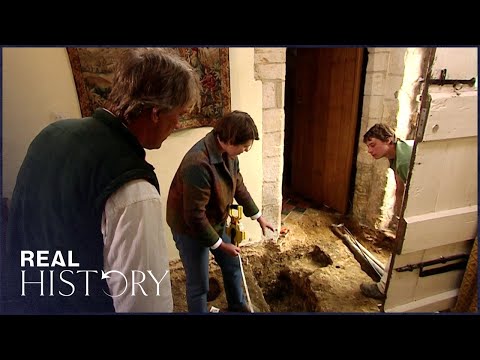 King Cnut's Hall Under a Living Room? Time Team at Nassington