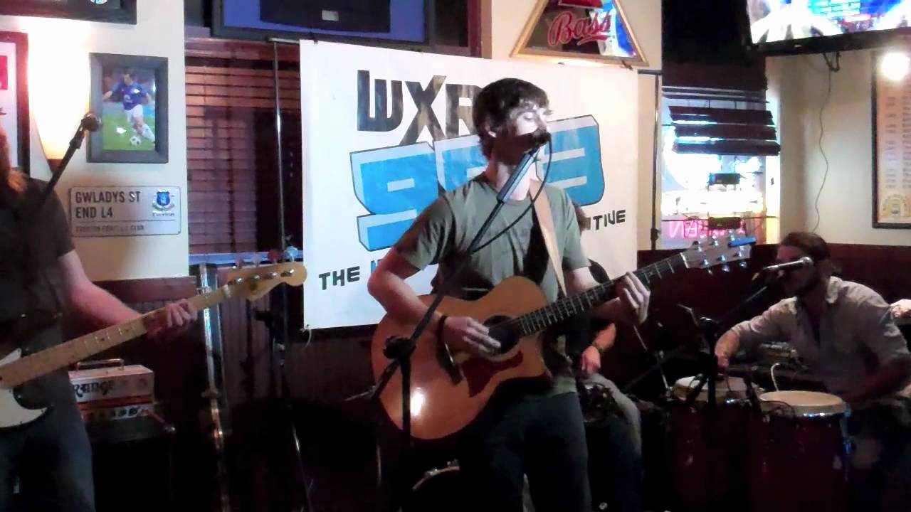WXRY Unsigned LIVE Session: Ten Toes Up - "Wrong Side Of A Woman"