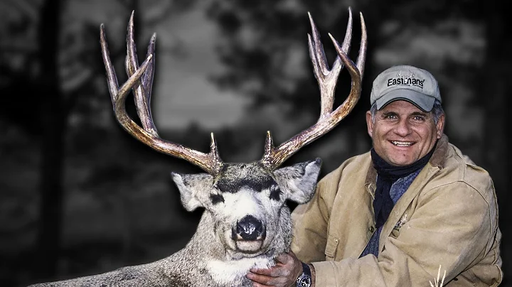 Hunting the same buck for a week! Mike Eastman Mule Deer Hunt