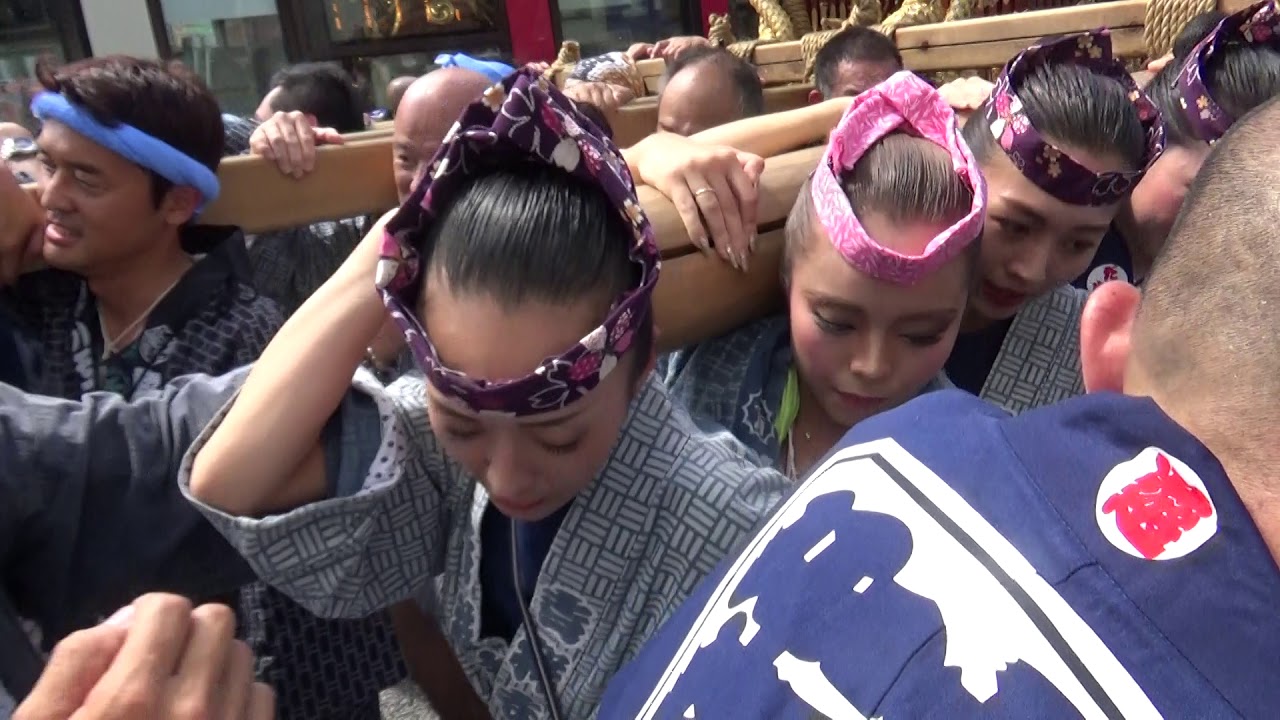 【平成30年吉祥寺秋祭り】宮神輿の宮出し