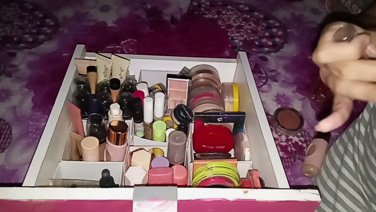 ASMR ARRUMANDO MINHA NECESSARIE DO CARRO 