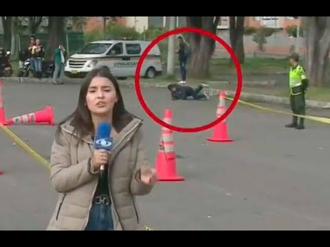 ¡Auch! Una mujer se dio tremendo golpe a espaldas de periodista | Noticias Caracol