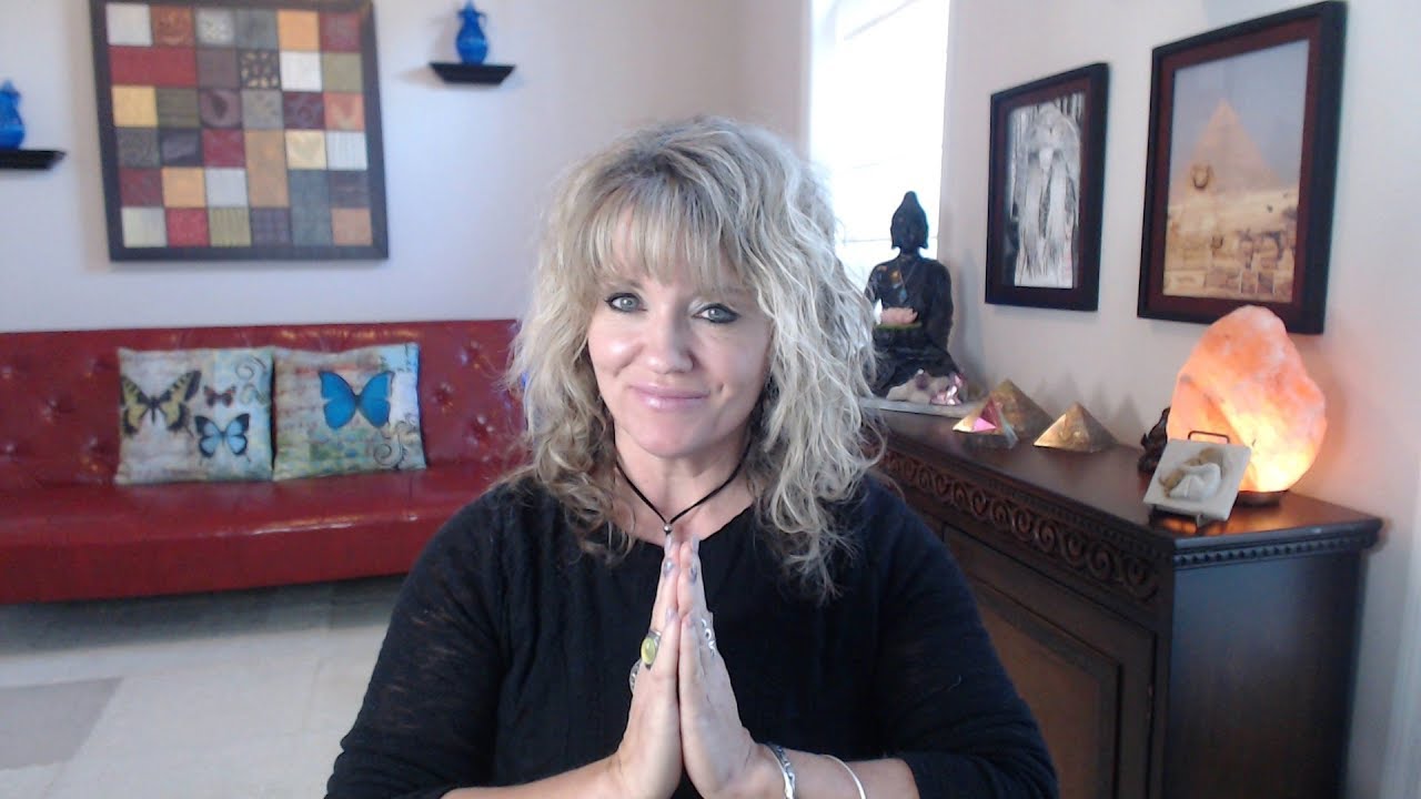 Twin Flames ~ Are You Feeling Hopeless? – URGENT MESSAGE - YouTube
