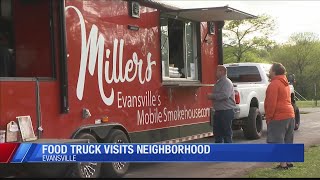 Food truck visits Evansville neighborhood