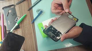 Как заменить батарею на телефоне HUAWEI Nova 2 PIC-LX9