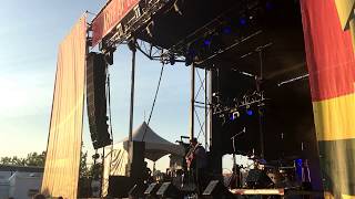 Video thumbnail of "Matt Holubowski – Mile Ex End Musique Montréal 2017"