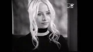 MTV Promotes Wendy James’ Solo Album ‘Now Ain’t the Time for Your Tears’ (1993 XPO Clip) screenshot 5